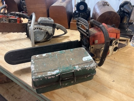 Baumr-AG SX62 Petrol Chainsaw and Metal Toolbox with Contents