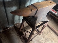 Rusty Blacksmith Anvil on Metal Stand - 4