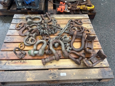 Mixed Lot of Shackles Hooks and Chains