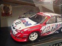 1999 Holden Commodore VT # 1 Craig Lowndes Mobil HRT - Winner ATCC - 0004/7020 AUTOart A89961 - 2
