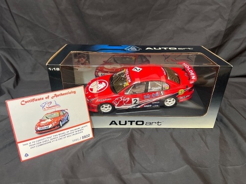 2000 Holden Commodore VT # 2 Mark Skaife - HRT Winner SSC - 0004/5922 AUTOart A80061
