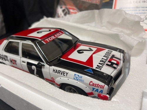 1976 Holden Torana LH L34 # 2 John Harvey - HDT ATCC - 0004/2000 - AUTOart - Certificate Signed John Harvey
