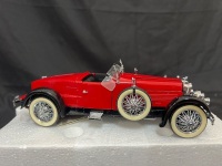 1928 Stutz Blackhawk Boattail Speedster &ndash; Red - Franklin Mint B11RJ58 - Fair Condition; Repaired Windscreen & Driveshaft - 4