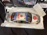 2011 Ford Falcon FG XR8 # 17 Johnson/Besnard - DJR Jim Beam Bathurst - 0080/0582 - APEX Replicas - AR80301 - Fair Condition - 4