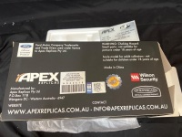 2014 Ford Falcon FG XR8 # 17 Johnson/Wall DJR 1994 Retro - Bathurst 0189/1434 - APEX Replicas AD80610 - 7