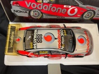 2010 Holden Commodore VE #888 Craig Lowndes/Mark Skaife - Holden Special - 500 Presentation - Classic Car 18440 - 5