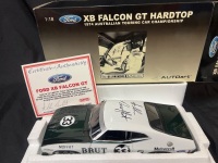 1974 Ford Falcon XB GT # 33 Allan Moffat - BRUT 33 - Winner - ATCC - 2387/4000 - AUTOart 87413 - Car Roof & Certificate Signed Allan Moffat