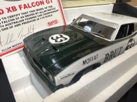 1974 Ford Falcon XB GT # 33 Allan Moffat - BRUT 33 - Winner - ATCC - 2387/4000 - AUTOart 87413 - Car Roof & Certificate Signed Allan Moffat - 2