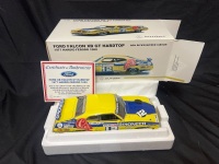 1977 Ford Falcon XB GT # 12 Ron Dickson/Fred Gibson - Hardie-Ferodo 1000 - 0554 / 0564 - AUTOart 87716