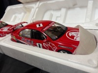 2000 Holden Commodore VT # 1 Craig Lowndes & # 1 Lowndes/Skaife - HRT SSC - 0619 / 1500 - AUTOart HRT2000 - Twin Set Farewell Series - 3
