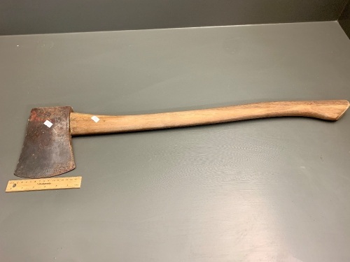 Australian Cyclone 2kg Axe