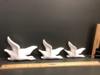 Set of 3 White Ceramic Wall Flying Birds