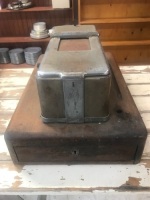 Vintage WIZ Cash Register - Lamson Paragon Ltd - Australia