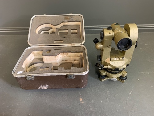 Fuji Koh Sunray Theodolite / Level in Case