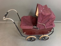 Antique Edwardian Coachwood Sprung Dolls Pram - 3