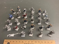 Asstd Collection of 29 Lead Soldiers inc. Romans, Knights, Grenadiers etc - 2