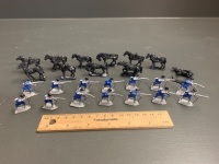 Collection of Lead Soldiers inc. 14 Rifle Soldiers + 11 Horses