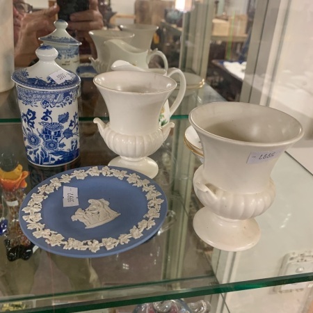 Collection of Small Wedgwood, Spode and R.Worcester Pieces