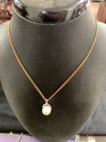 9ct Gold Italian Chain with Rare Sakura Pink Natural Pearl Set in Sterling Silver with Lab Sapphires