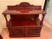 Victorian Mahogany Dumb Waiter with Beautifully Carved Columns above 2 Doors - 2