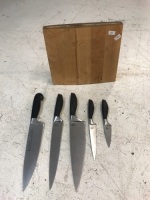 Kitchen Knife Block with Sharpened Knives
