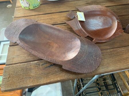 2 x Vintage Carved Pacific Island Dishes