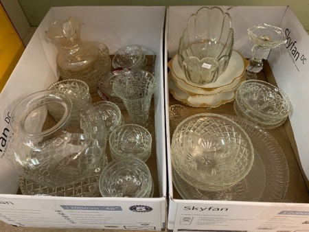Large Asstd Lot of Glass and Crystal - Mainly Bowls
