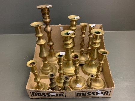 Box Lot of Vintage Brass Candlesticks inc. 4 Pairs + 6 Singles