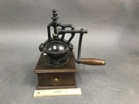 Vintage Style Coffee Grinder