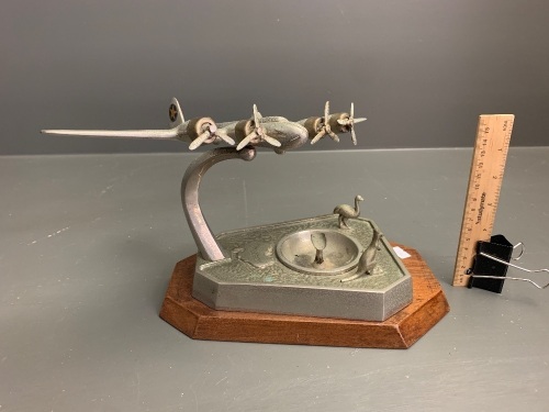 Large Vintage Chromed USAF Bomber and Australian Icons Desk Ashtray Mounted on Timber