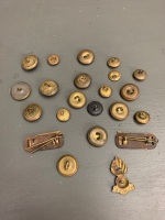 Asstd Lot of Old Military Buttons and Insignia - 2