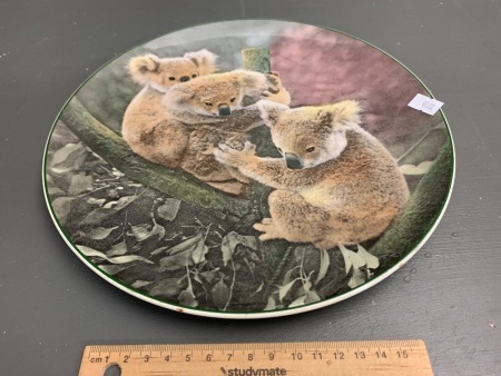Vintage Royal Doulton Koala's Collectors Plate
