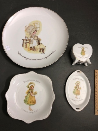 4 x Pieces of 1970's Collectable Holly Hobbie Ceramics