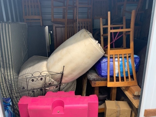 Contents of Storage Unit - GST and $100 Clearing Deposit Applies