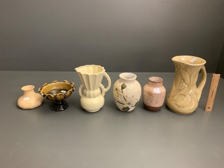 Asstd Lot of Vintage Glazed Art Pottery inc. Jugs, Vases Bowls