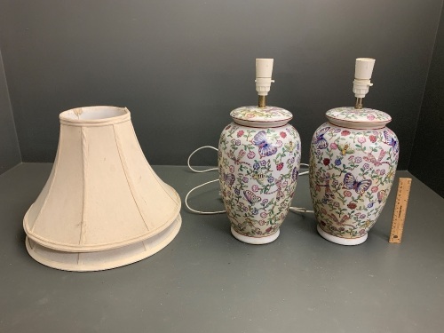 Pair of Chinese Enamelled Ceramic Table Lamps with Flowers and Butterflies