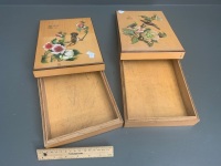 Pair of Hand Incised, Painted and Signed Boxwood Trinket Boxes Depicting Birds - 2