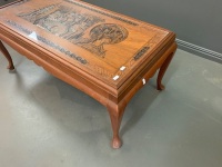 Vintage Timber Side Table on Q.Anne Legs with Carved Asian Scene Under Glass Top - 3