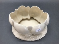 Oval Shaped Clarice Cliff Lotus Bowl C1940 - 4