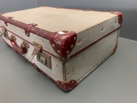 Asstd Lot of Vintage Linen in Vintage Port - 3