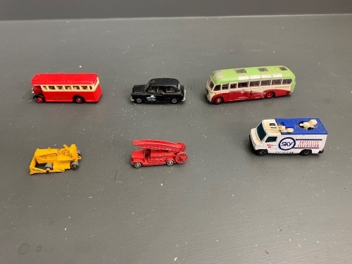 Asstd Lot of Modiel Die Cast Toys inc. Lesney, Lledo, Matchbox