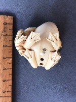 Antique Japanese Carved Ivory Netsuke Depicting Mother & Baby Frog with Beaded Eyes. 2 Character Signature to Base - Baby Frog Well Rubbed - 8