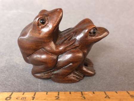 Vintage Japanese Carved Wooden Netuske Depicting 2 Mating Frogs with Beaded Eyes - Signed on Inlay to Base