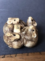 Antique Japanese Intricately Carved Ivory Netsuke Depicting 7 Rats with Beaded Eyes. 2 Character Signature at Top - 6