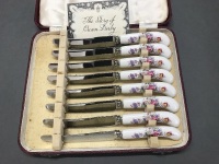 Boxed Royal Crown Derby Set of 8 Butter Knives - 2