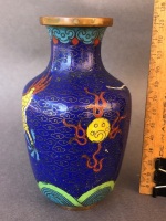Vintage c1920's-30's Japanese Cloisonne Vase Depicting a Dragon - 3