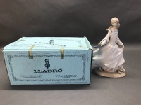 Cinderella by Lladro - 7