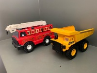 Large Tonka Fire Dept Engine No.5 with Extending Ladder - 2