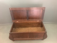 Vintage Silky Oak Framed Glory Box with Bulbous Ends and Upholstered Top - 2