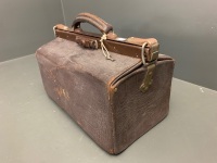 Antique Leather Doctors Bag - 5